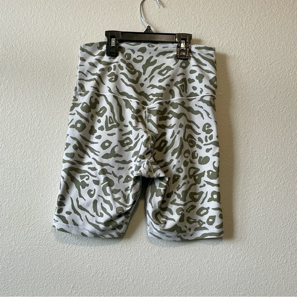 Offline by Aerie | Animal Print High-Rise Biker Shorts - Picture 7 of 7